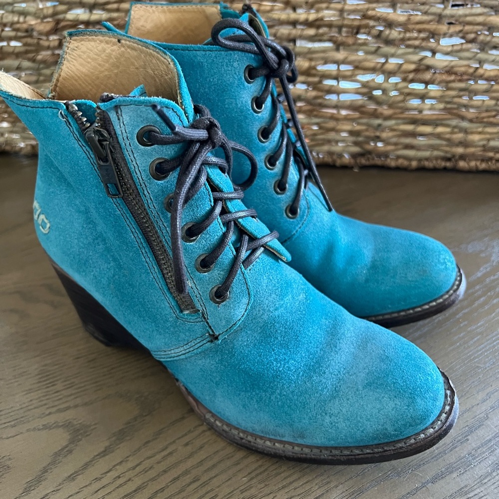 Bed Stu blue suede ankle boot